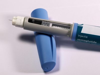 pexels-photo-32532049-32532049 Free stock photo of 4k closeup view, blood sugar count, blue pen